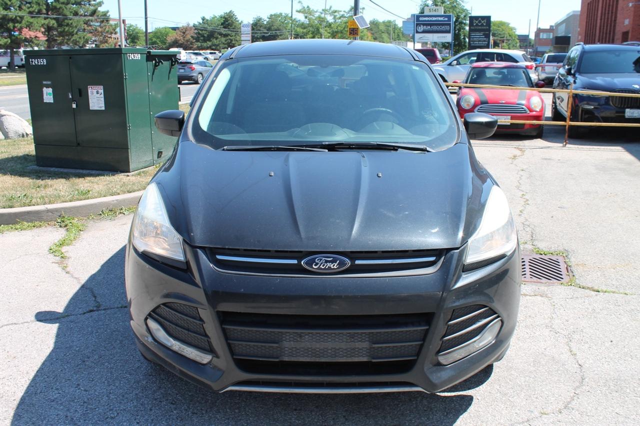2015 Ford Escape SE Photo