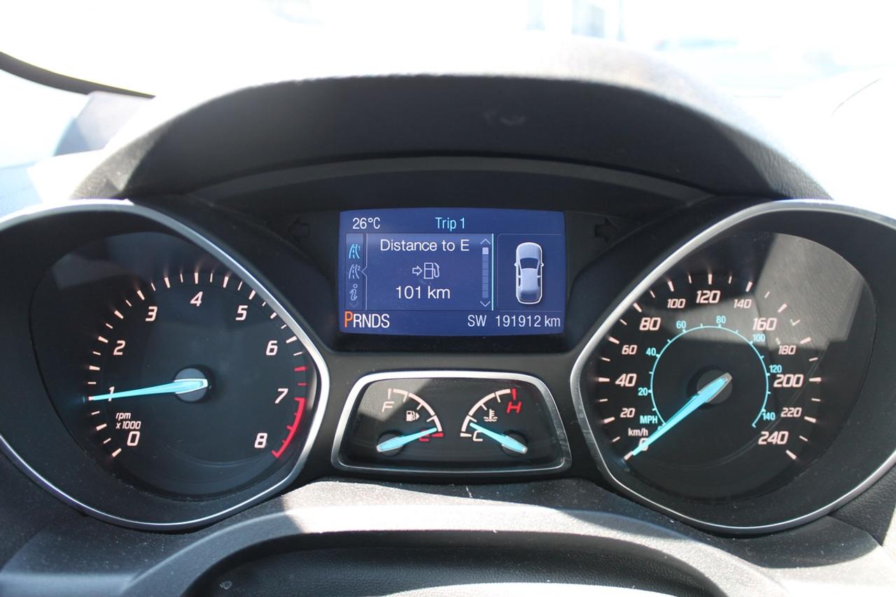 2015 Ford Escape SE Photo