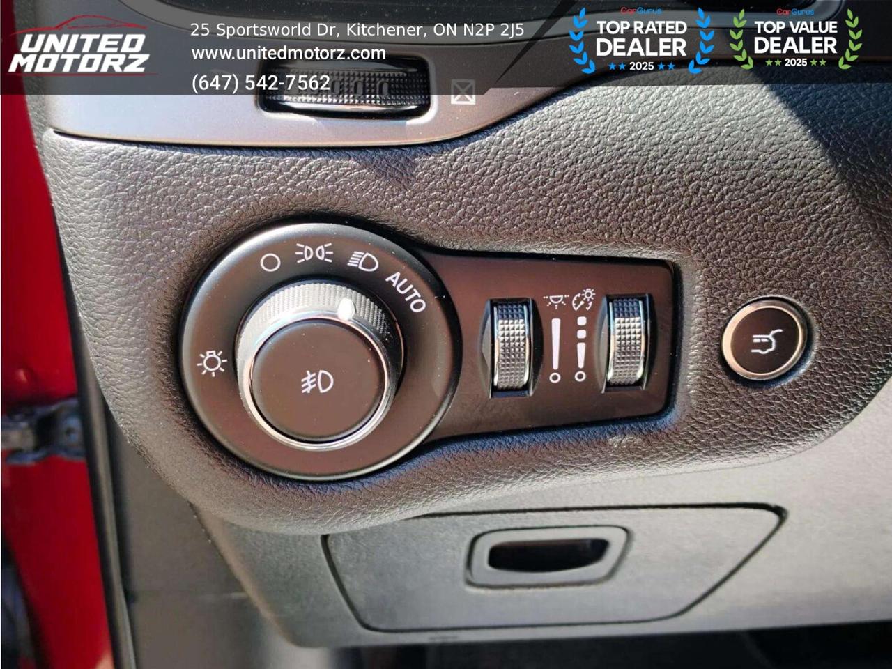 2019 Jeep Cherokee Limited AUTO 4*4 3.2L 6CYL~SAFETY CERTIFIED~NO ACC Photo