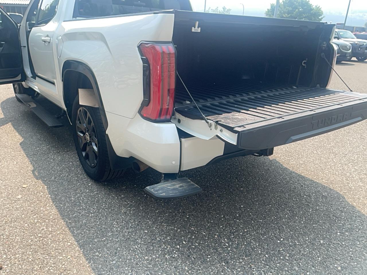 2024 Toyota Tundra CrewMax Platinum HYBRID Photo