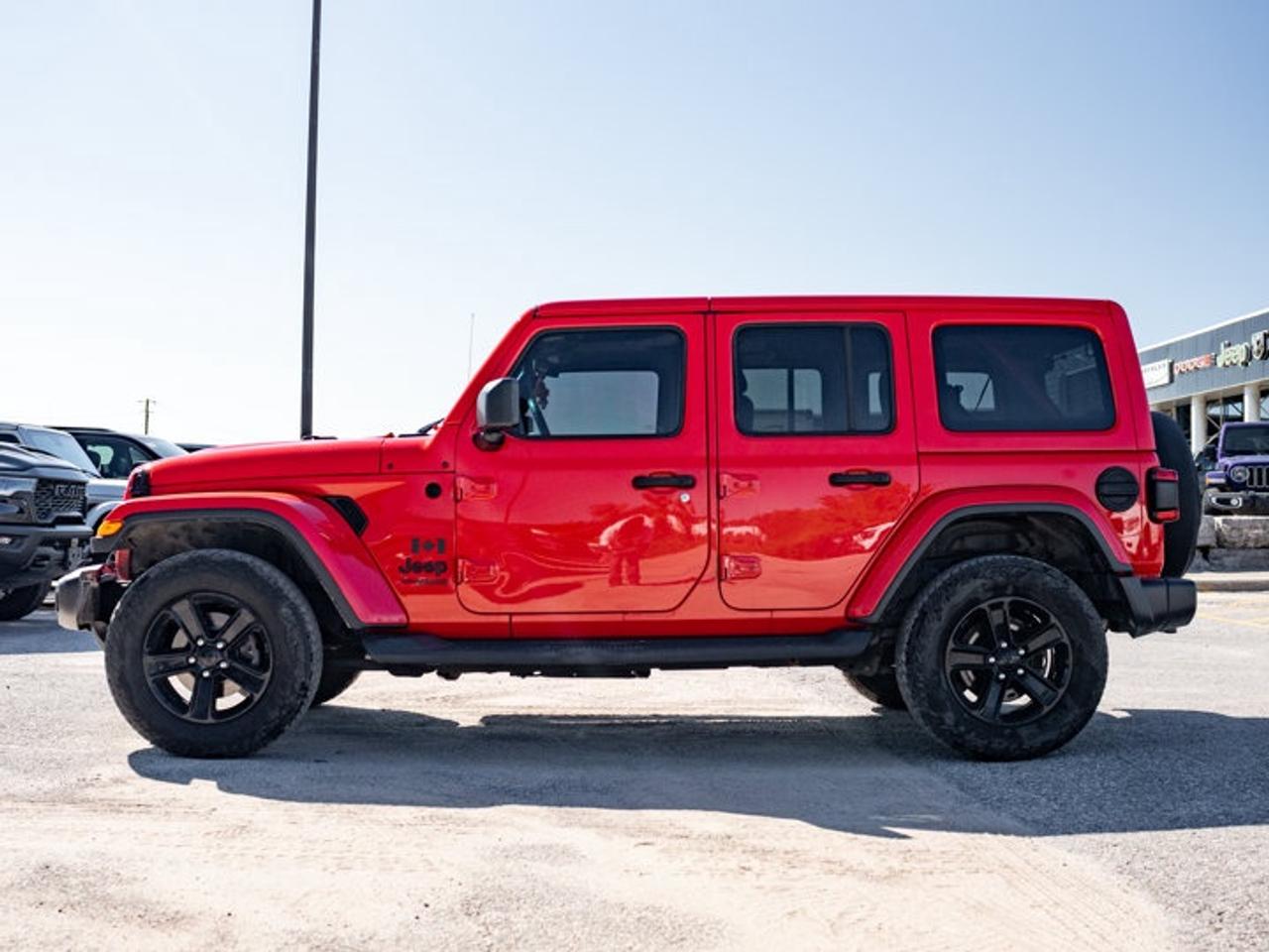 2021 Jeep Wrangler UNLIMITED ALTITUDE Photo