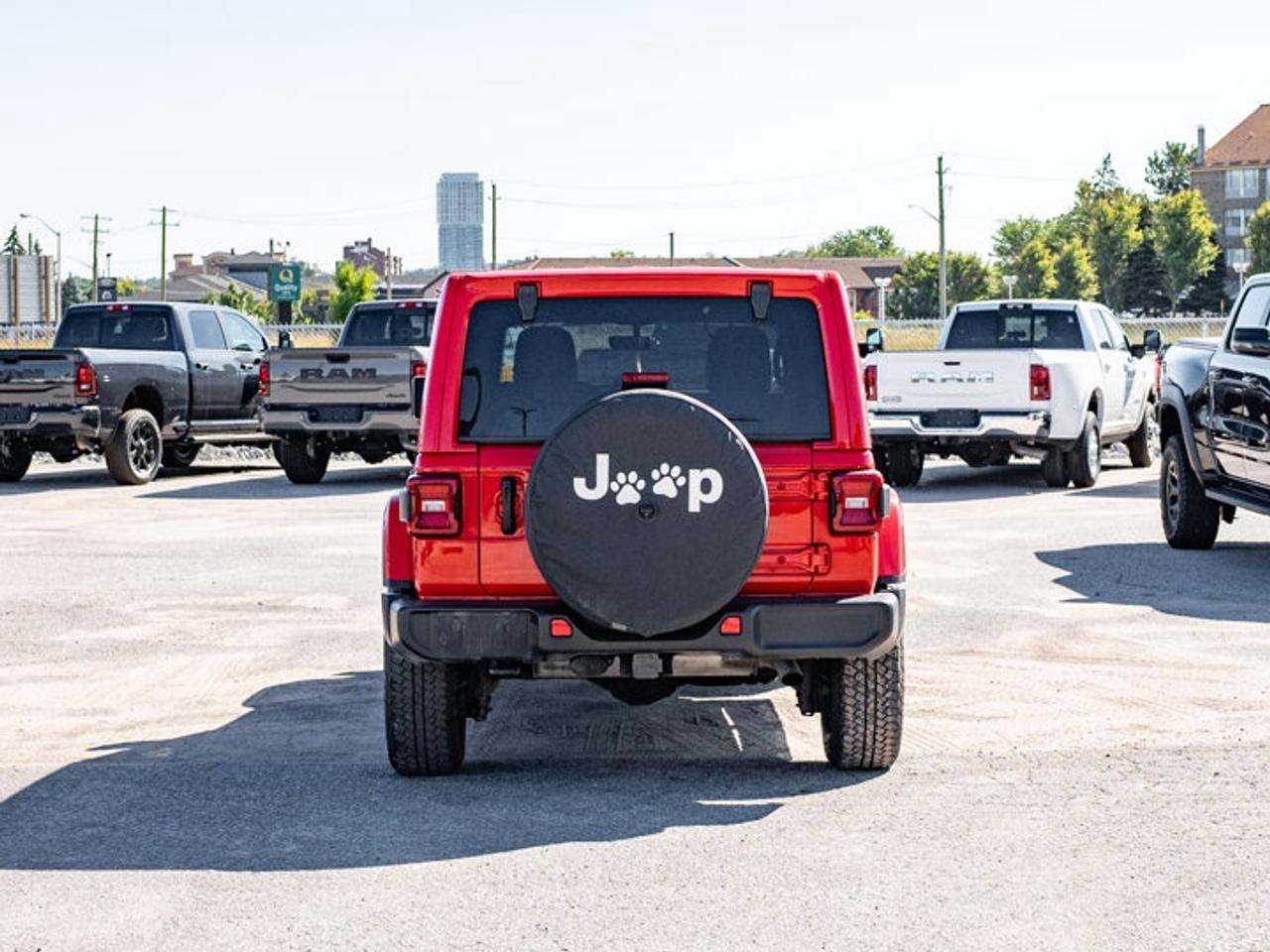 2021 Jeep Wrangler UNLIMITED ALTITUDE Photo
