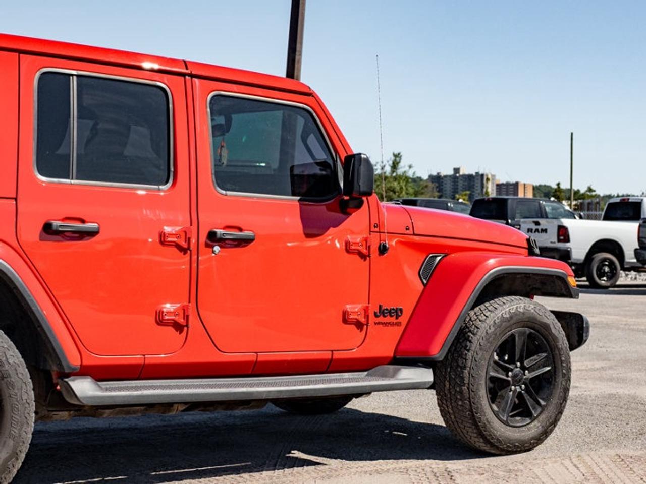 2021 Jeep Wrangler UNLIMITED ALTITUDE Photo