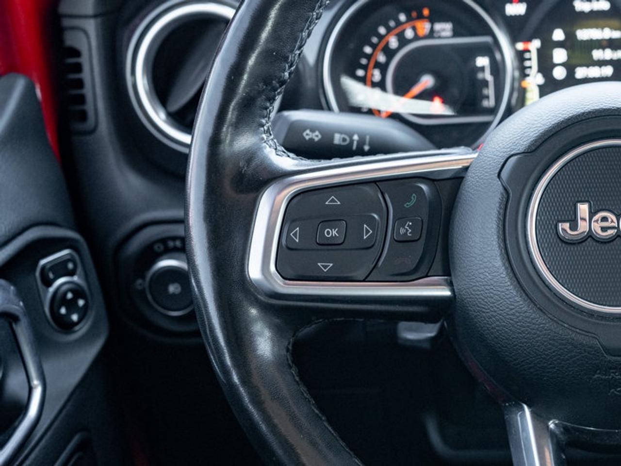 2021 Jeep Wrangler UNLIMITED ALTITUDE Photo