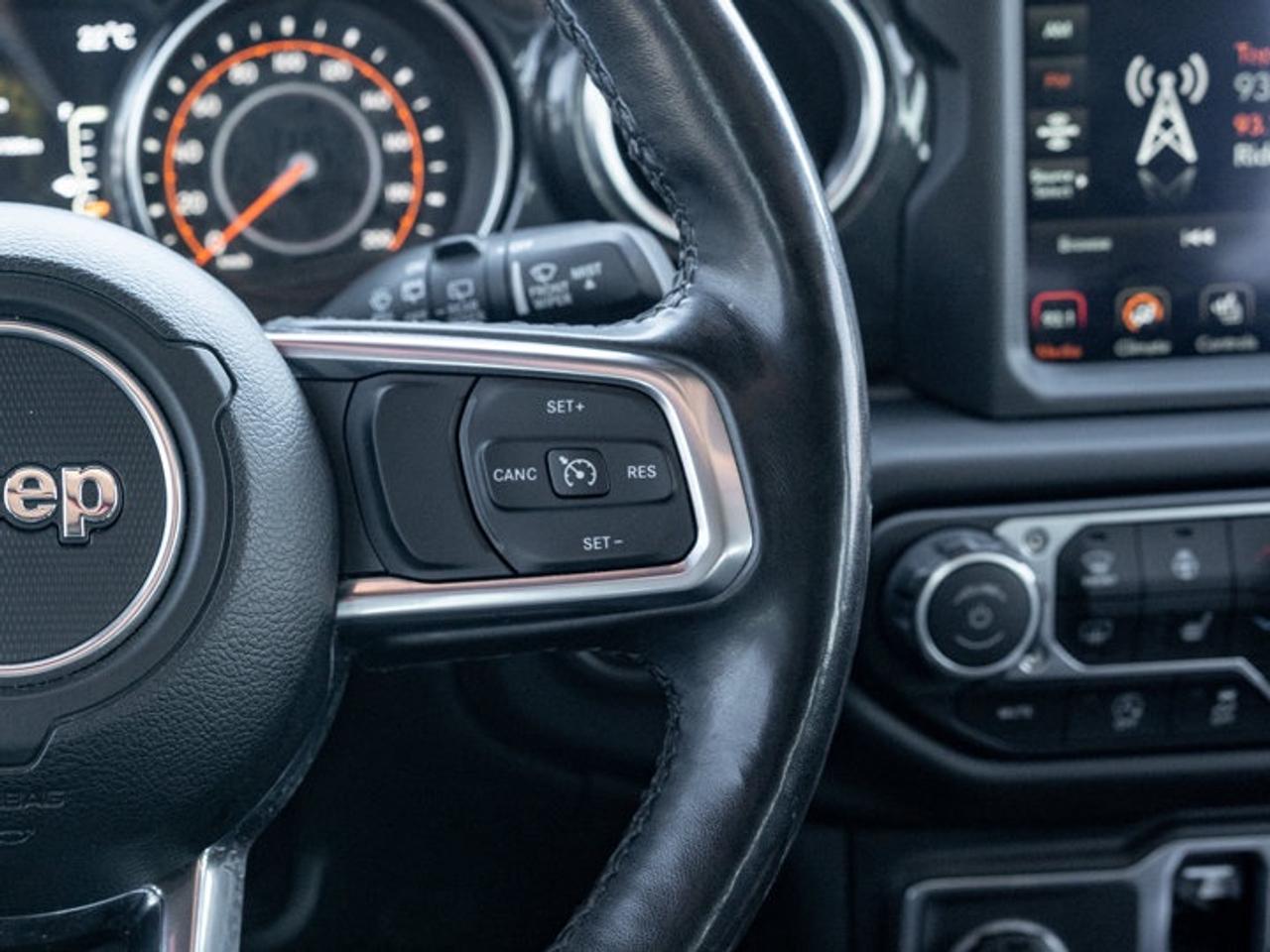 2021 Jeep Wrangler UNLIMITED ALTITUDE Photo