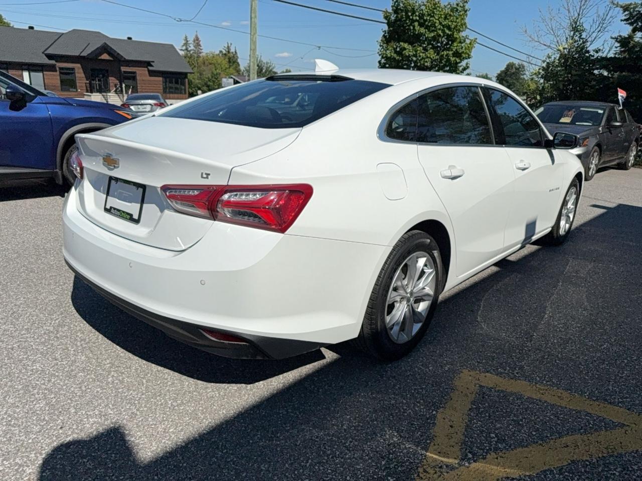 2019 Chevrolet Malibu LT Photo4