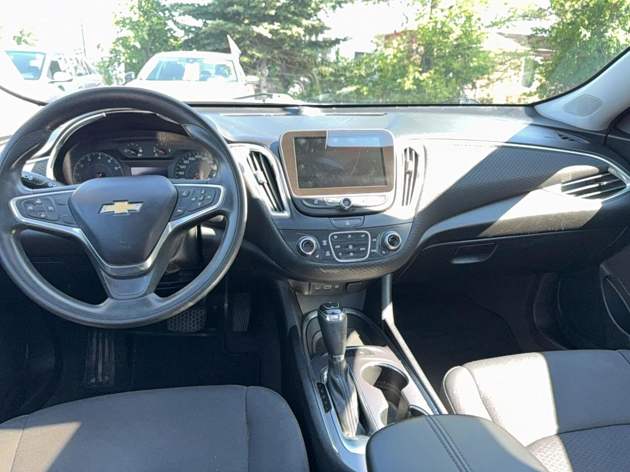 2019 Chevrolet Malibu LT Photo