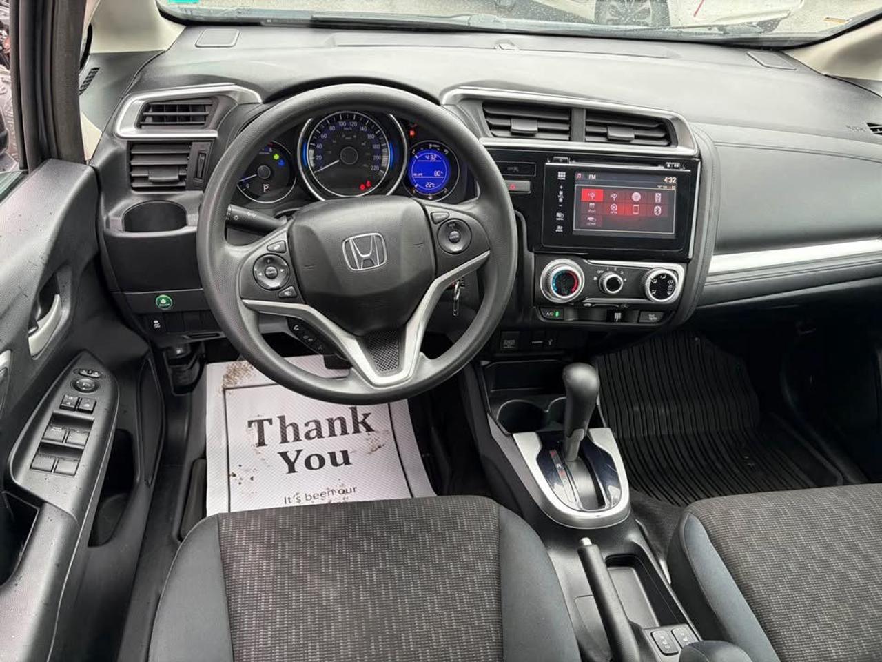 2015 Honda Fit LX CVT - Photo #9
