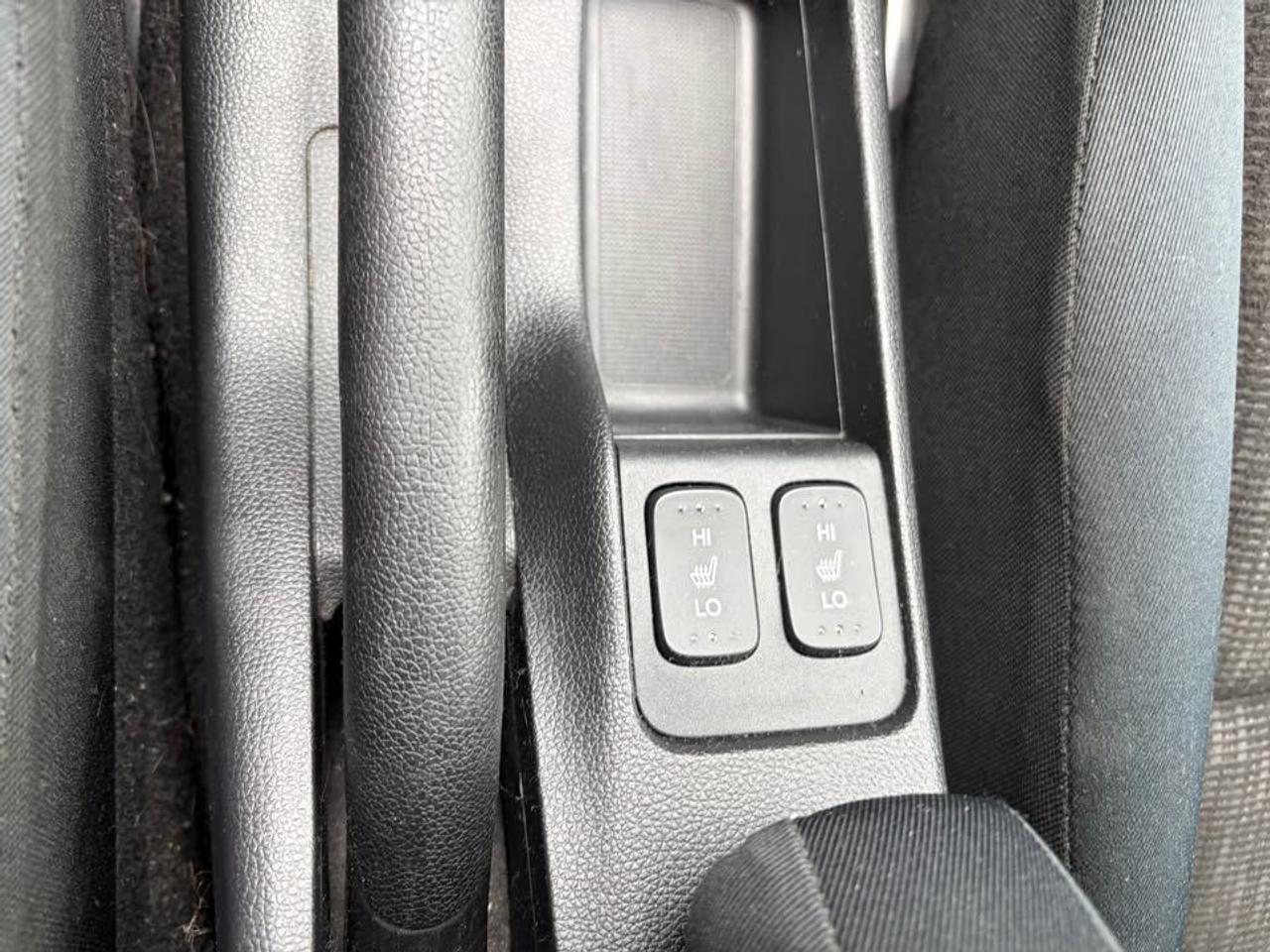 2015 Honda Fit LX CVT Photo