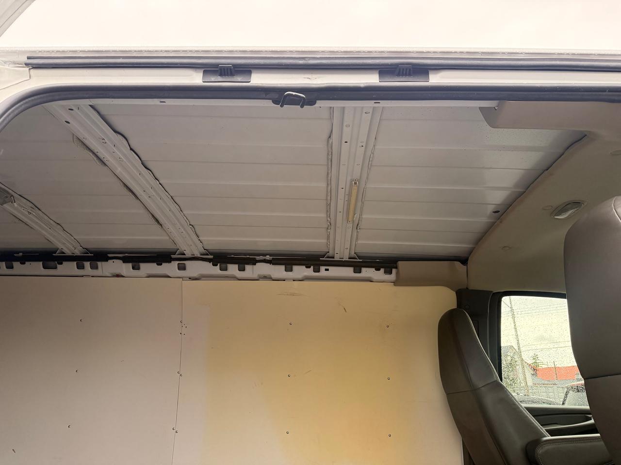 2009 Chevrolet Express Cargo Van RWD 2500 155" Photo