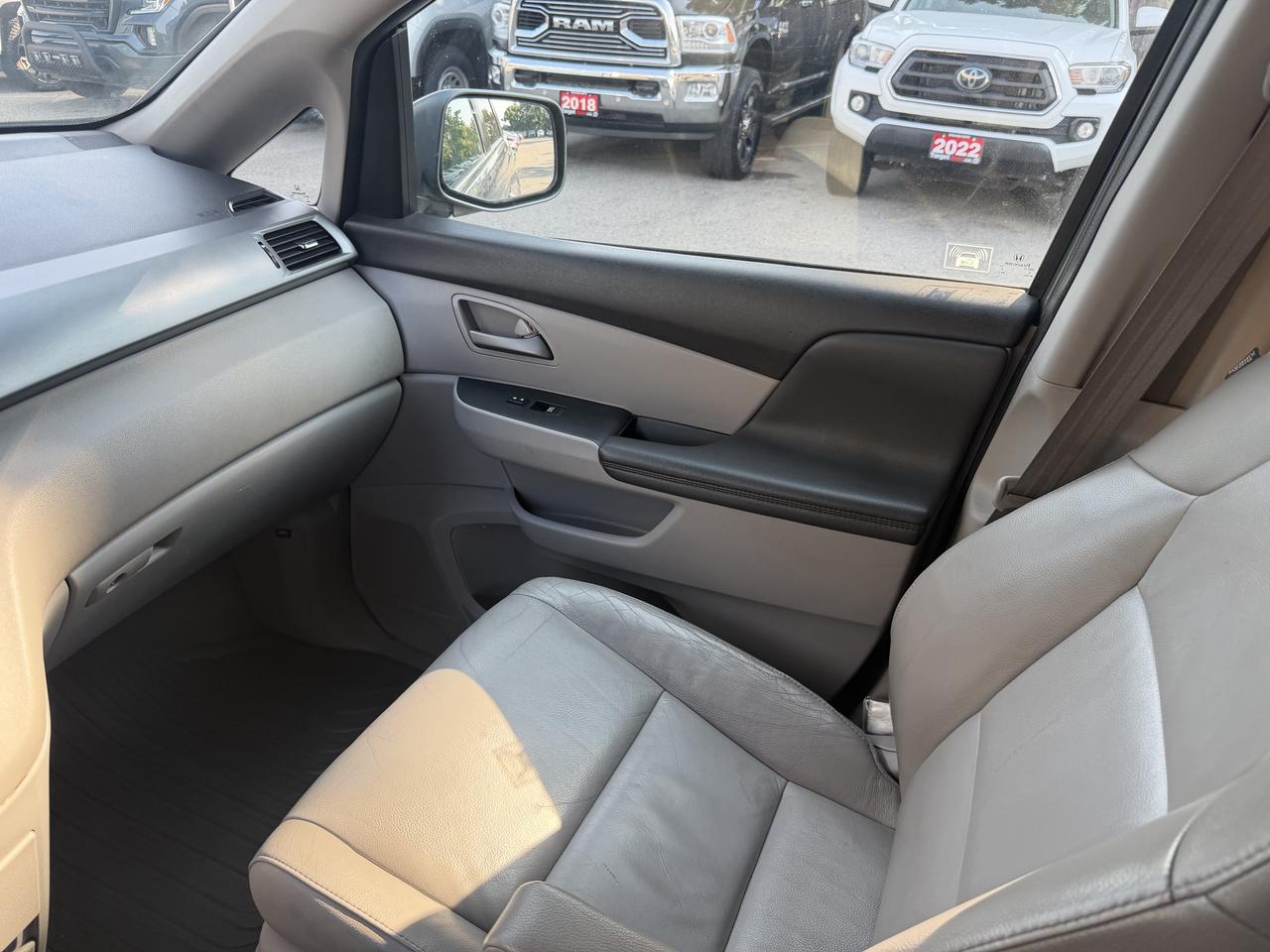 2012 Honda Odyssey EX-L Photo