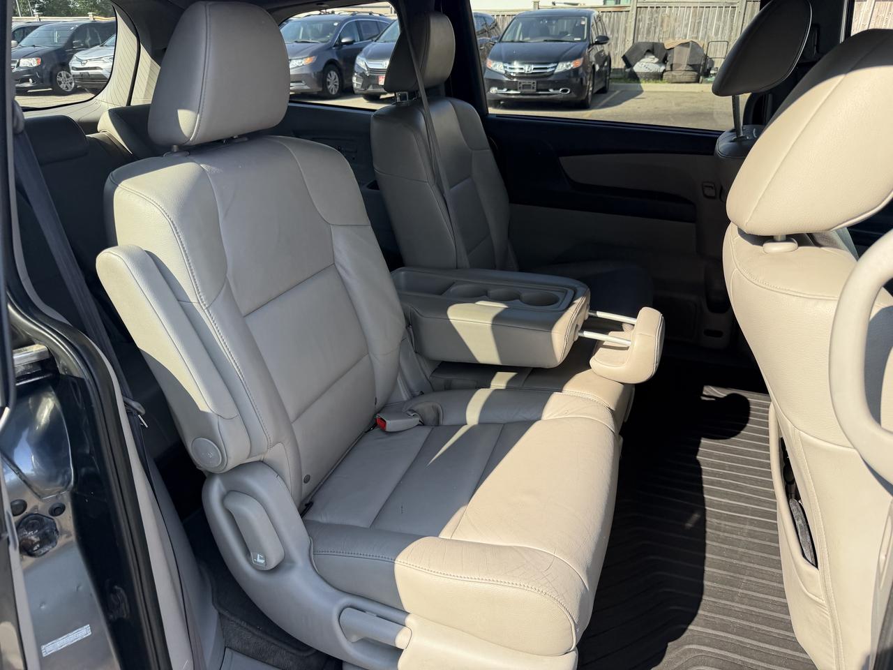 2012 Honda Odyssey EX-L Photo