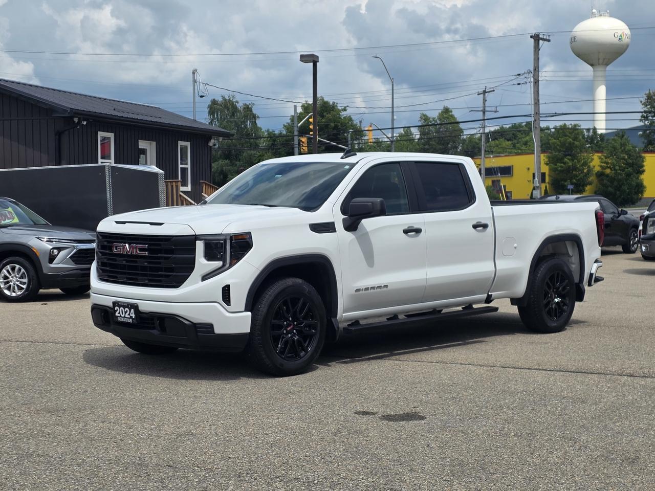 2024 GMC Sierra 1500 Pro Crew Cab 4WD - Photo #1