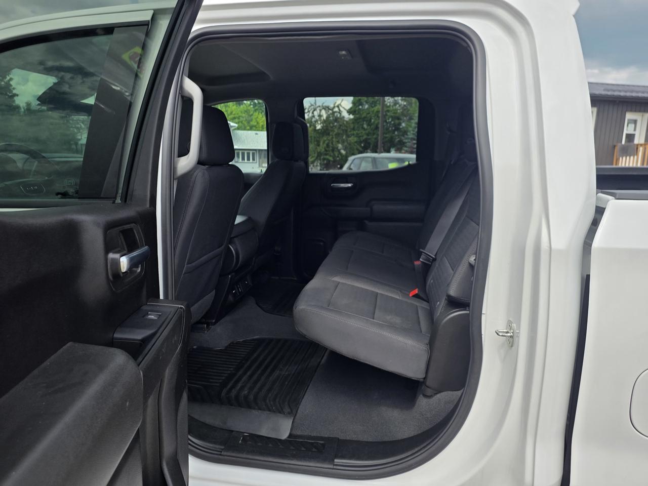 2024 GMC Sierra 1500 Pro Crew Cab 4WD Photo