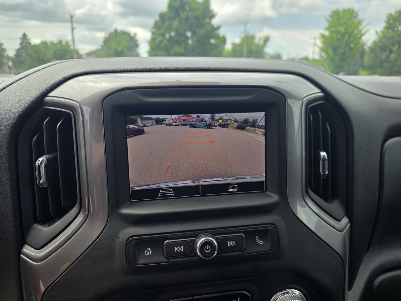 2024 GMC Sierra 1500 Pro Crew Cab 4WD Photo
