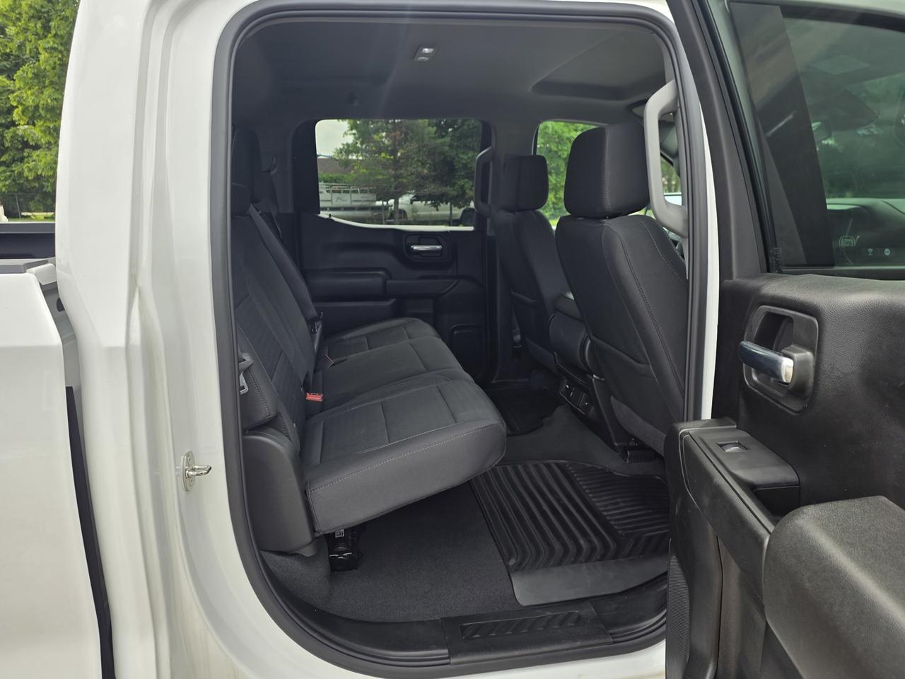 2024 GMC Sierra 1500 Pro Crew Cab 4WD Photo