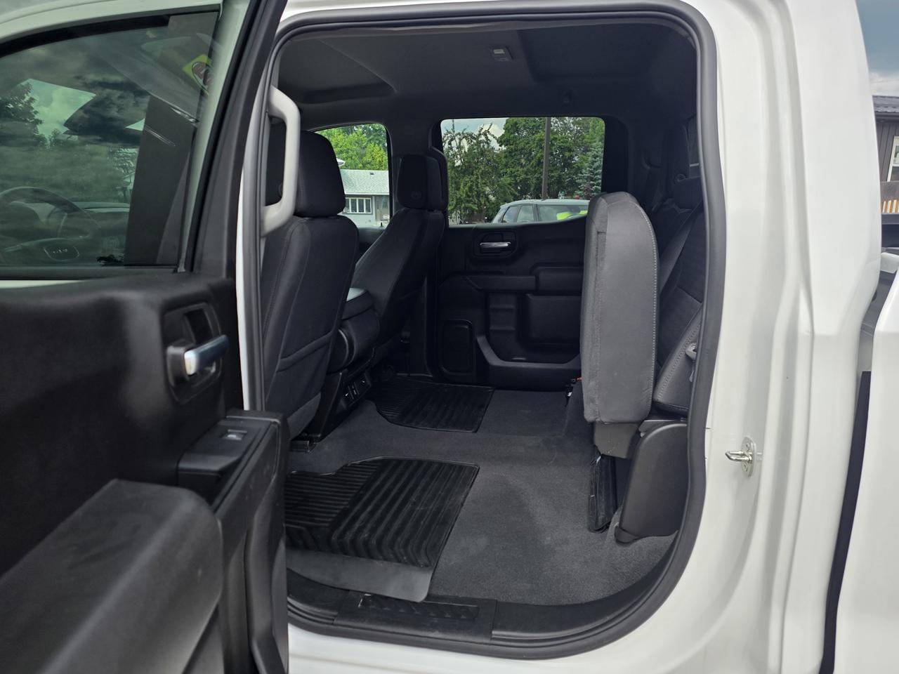 2024 GMC Sierra 1500 Pro Crew Cab 4WD Photo