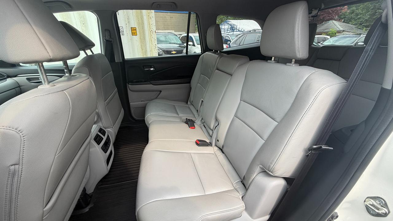 2016 Honda Pilot EX-L Photo