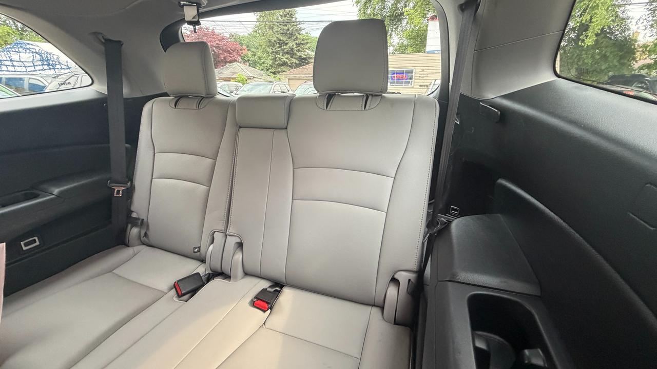 2016 Honda Pilot EX-L Photo