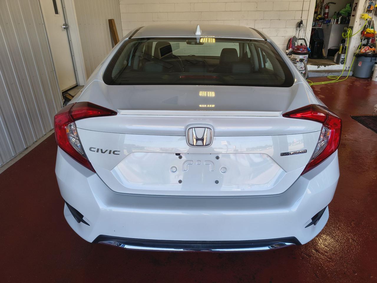 2021 Honda Civic Touring Photo0