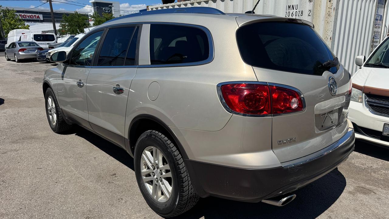 2008 Buick Enclave CX Photo