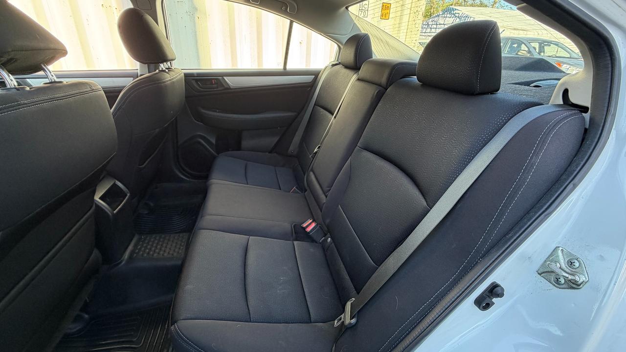 2016 Subaru Legacy 2.5I Photo