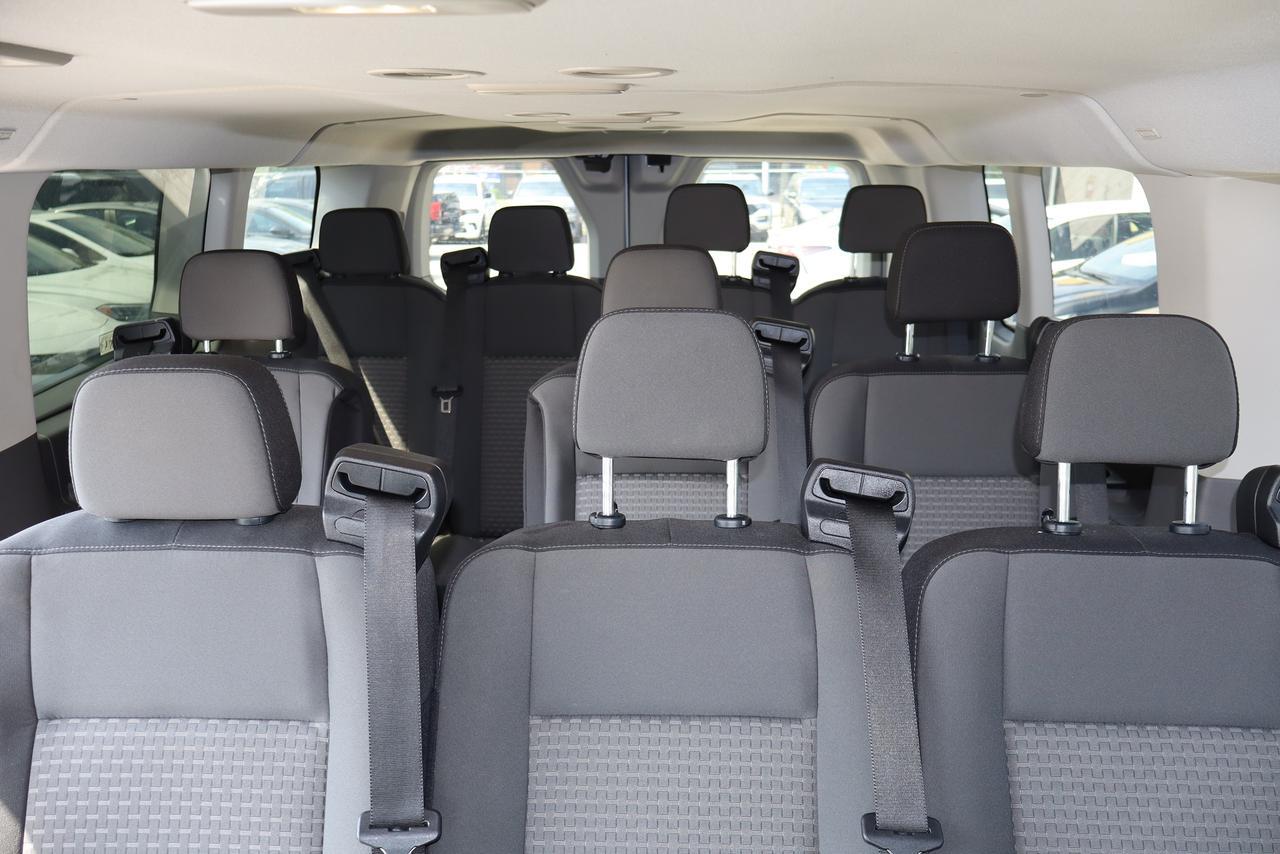 2024 Ford Transit XLT 12 passnger Photo