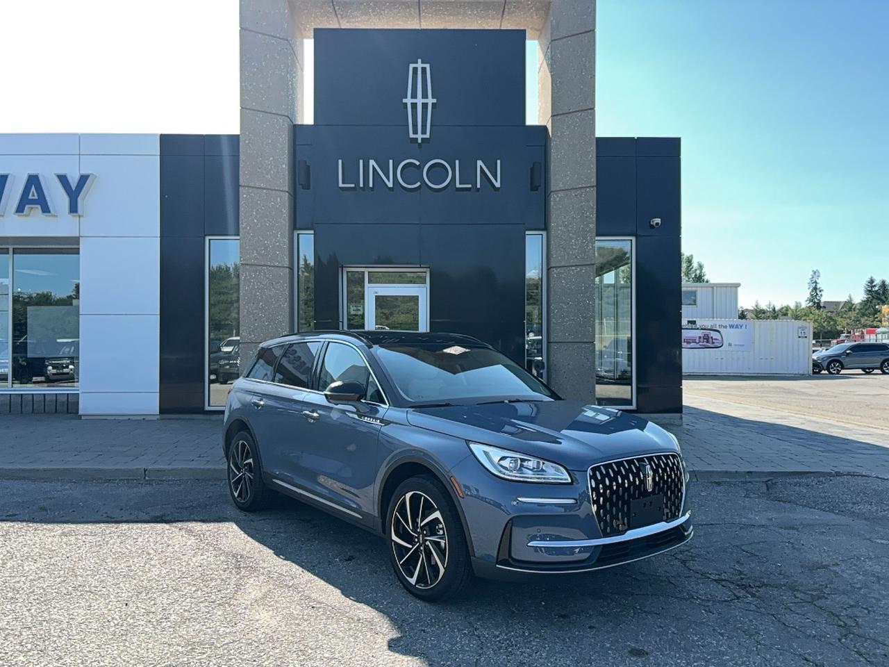 2026 Lincoln Corsair RESERVE, 2L, 201A, PANO ROOF, REMOTE START, TECH! Photo0