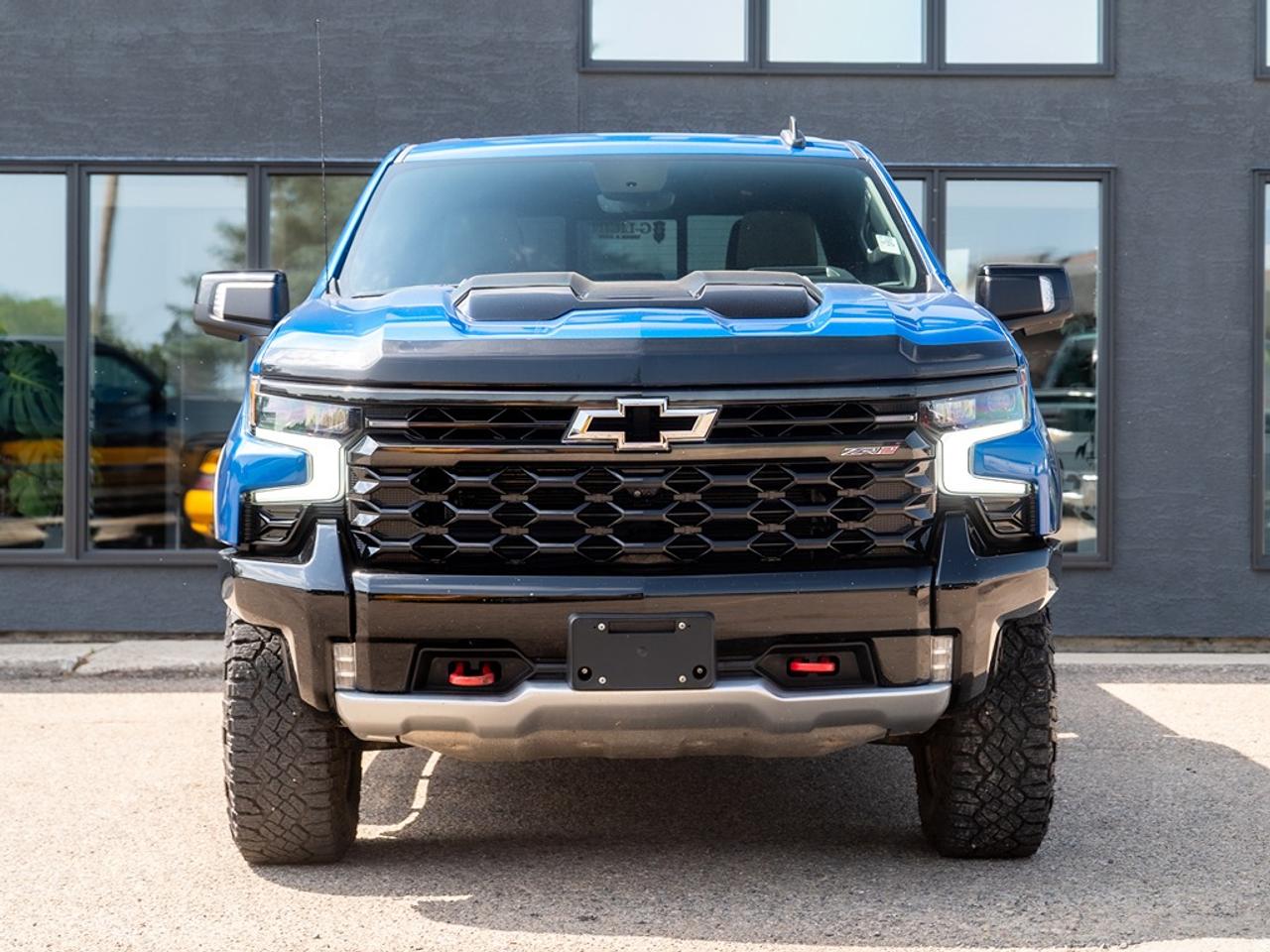 2022 Chevrolet Silverado 1500 4WD Crew Cab  ZR2 Photo2