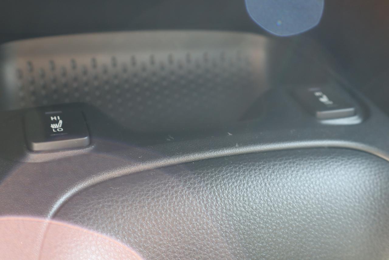 2026 Toyota Corolla Hybrid LE Photo