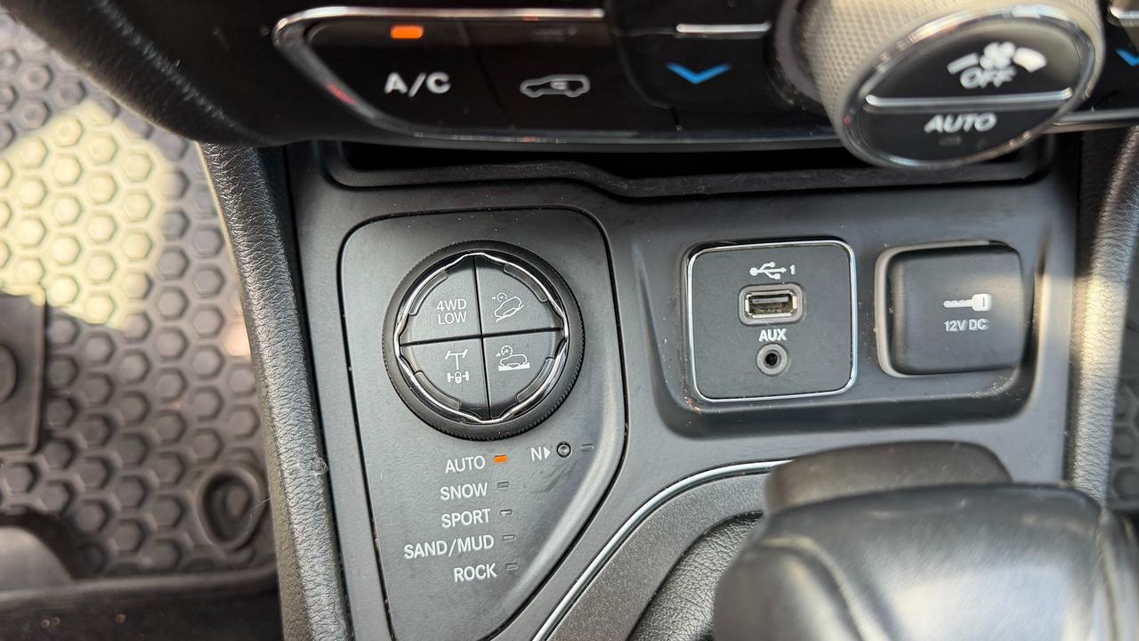 2020 Jeep Cherokee Trailhawk Elite Photo