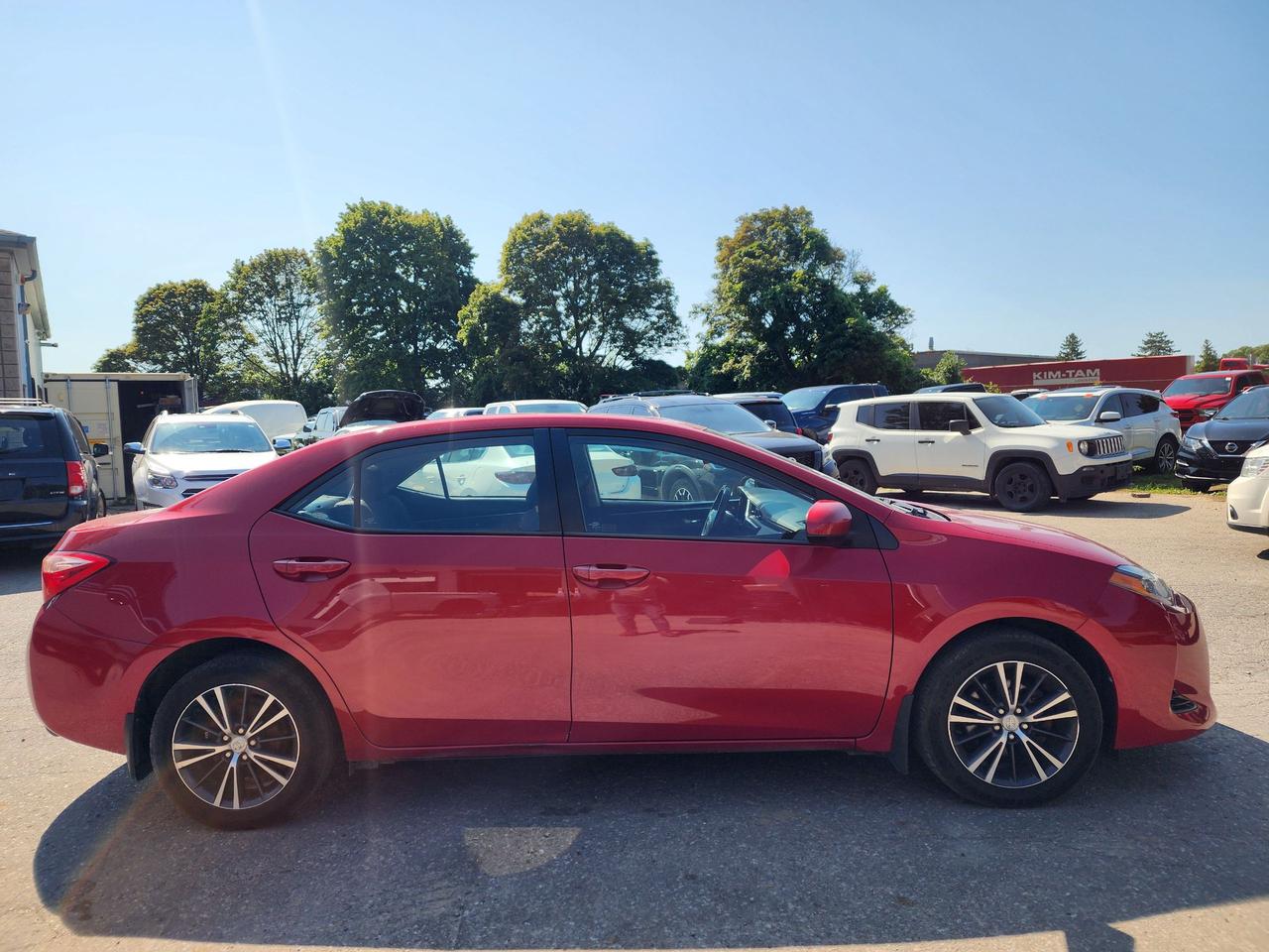 2017 Toyota Corolla LE l Clean Carfax l No Accidents l Good Condition Photo