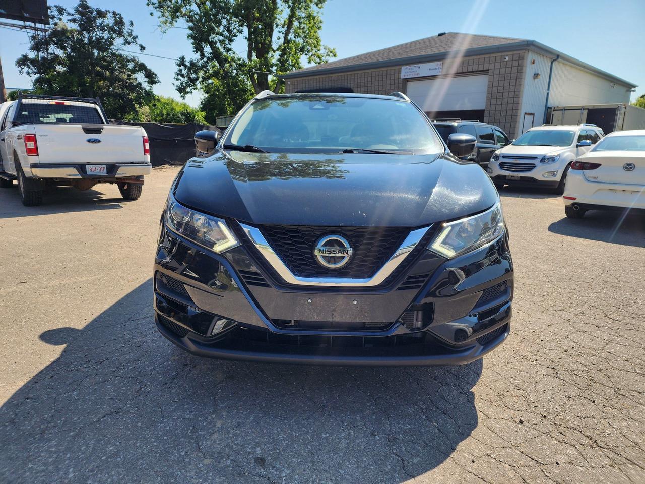 2020 Nissan Qashqai SV l Clean Carfax l No Accidents l Good Condition Photo