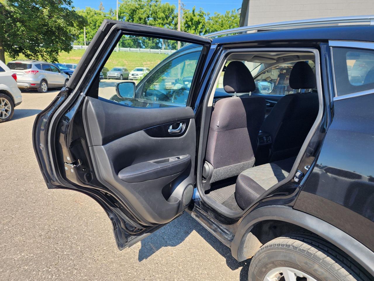 2020 Nissan Qashqai SV l Clean Carfax l No Accidents l Good Condition Photo