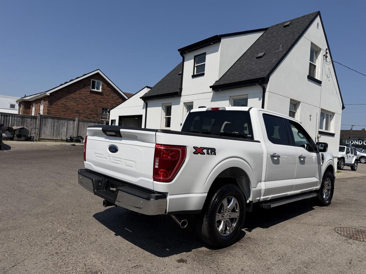 2021 Ford F-150 XTR | 5.0L V8 | Clean CARFAX Photo