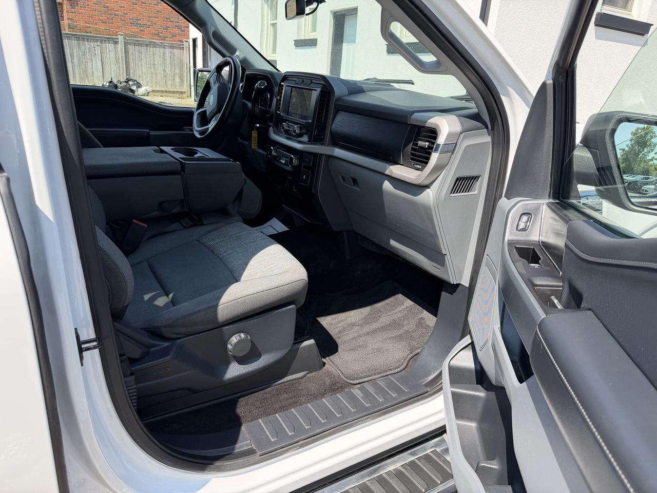 2021 Ford F-150 XTR | 5.0L V8 | Clean CARFAX Photo
