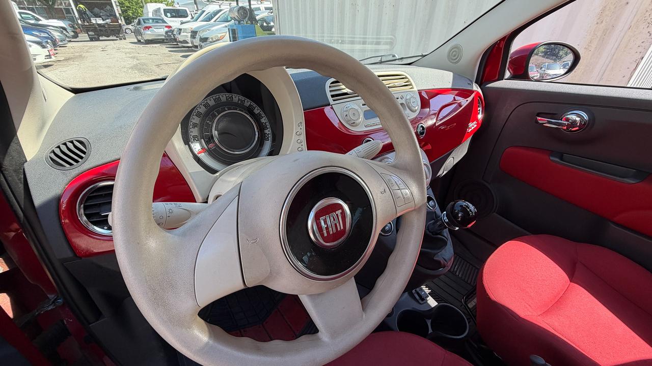 2015 Fiat 500 Pop Photo