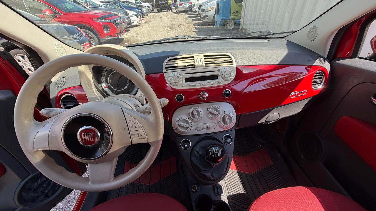 2015 Fiat 500 Pop Photo