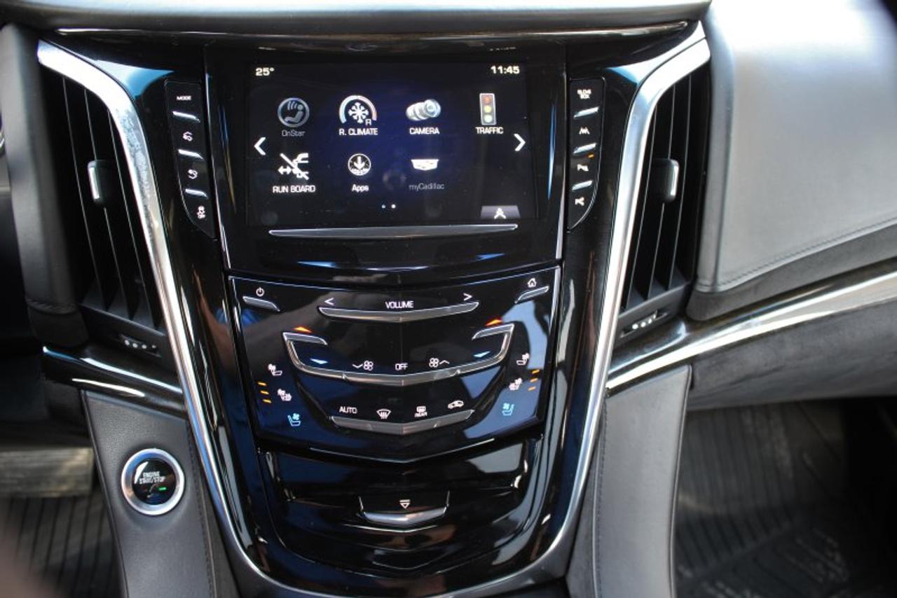 2018 Cadillac Escalade Platinum*LowKs*4x4*Heated Leather*SunRoof*Media Photo