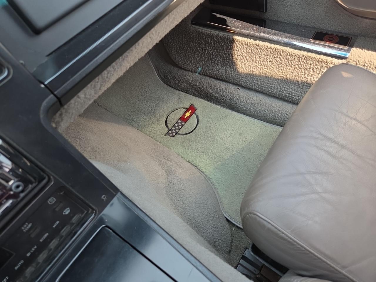1989 Chevrolet Corvette  Photo