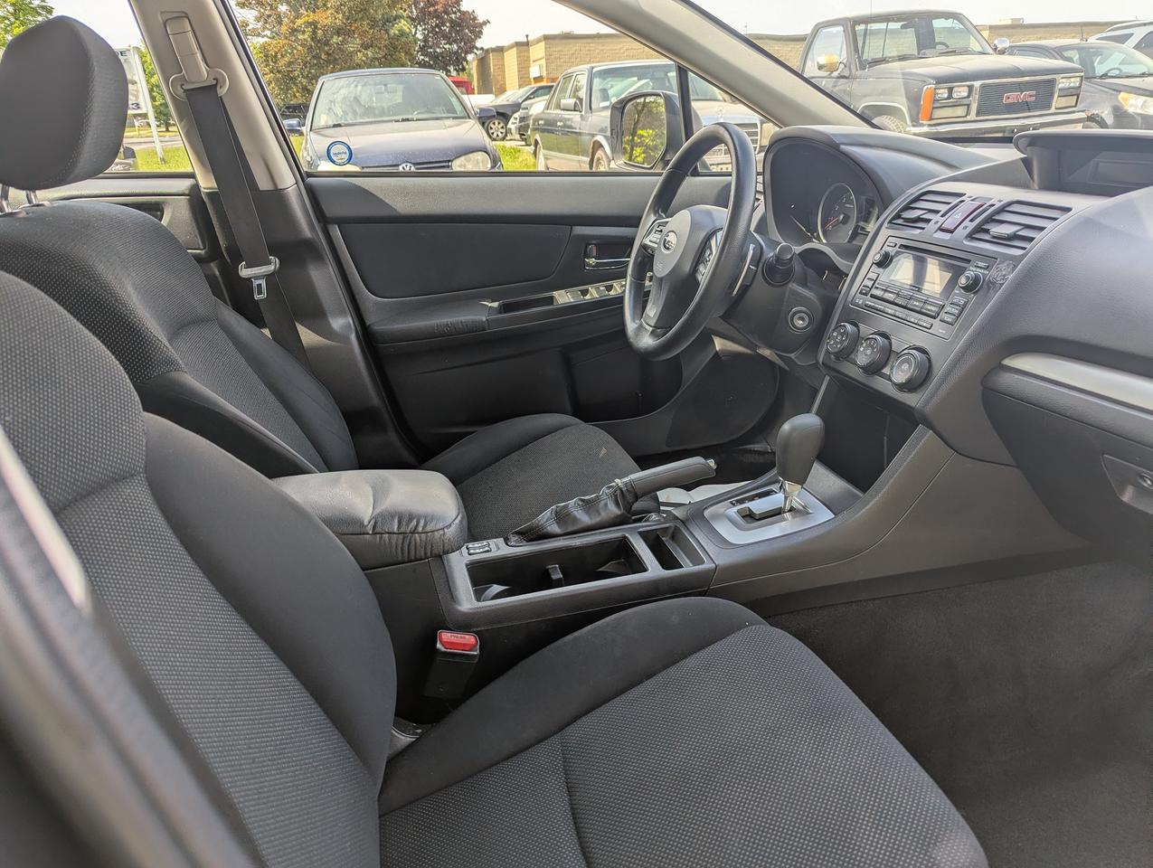 2013 Subaru Impreza "4x4 Gas MISER" certified + FREE 6M warranty Photo2