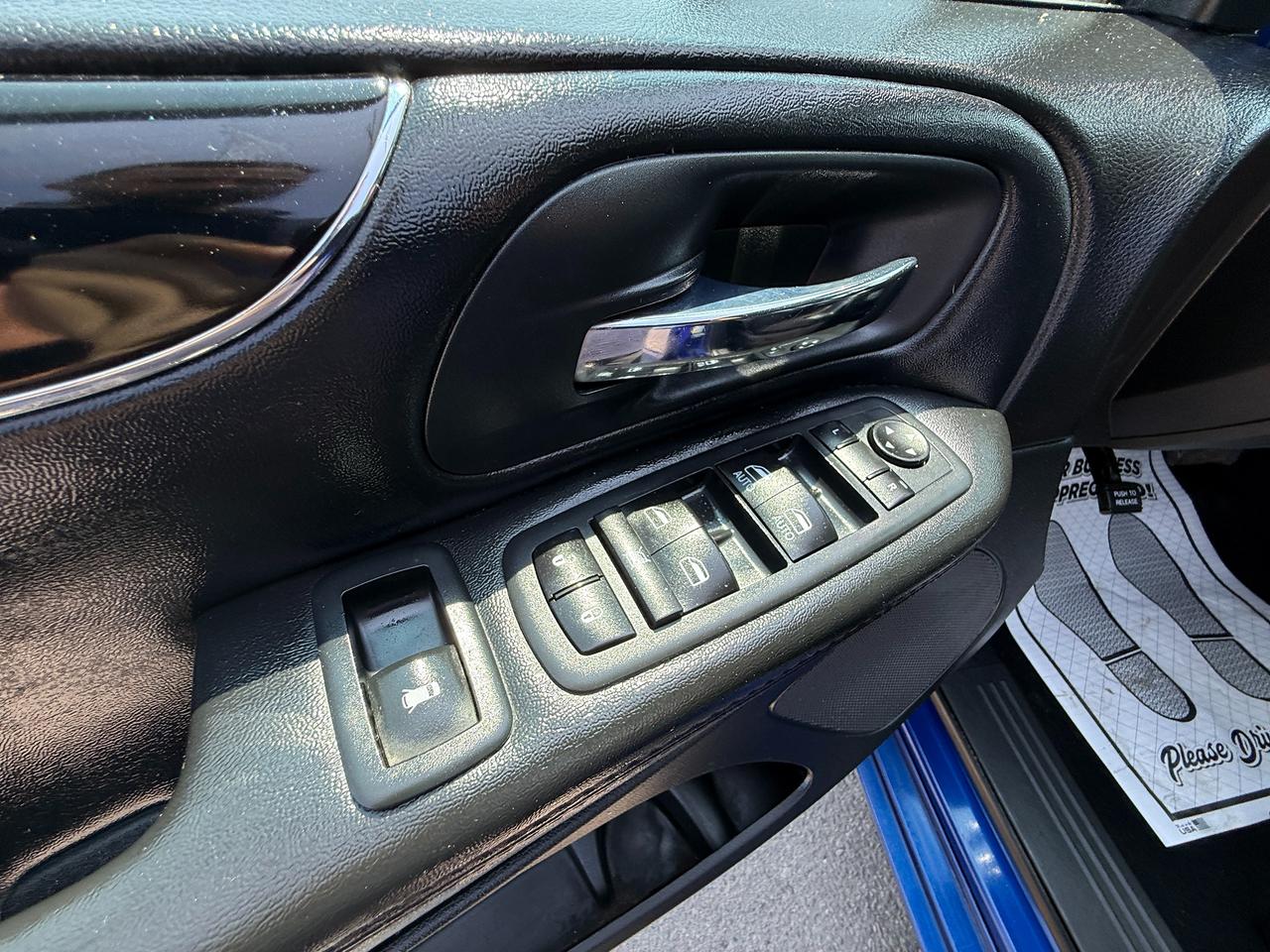 2020 Dodge Grand Caravan Premium Plus*CERTIFIED*LEATHER*LOADED* Photo