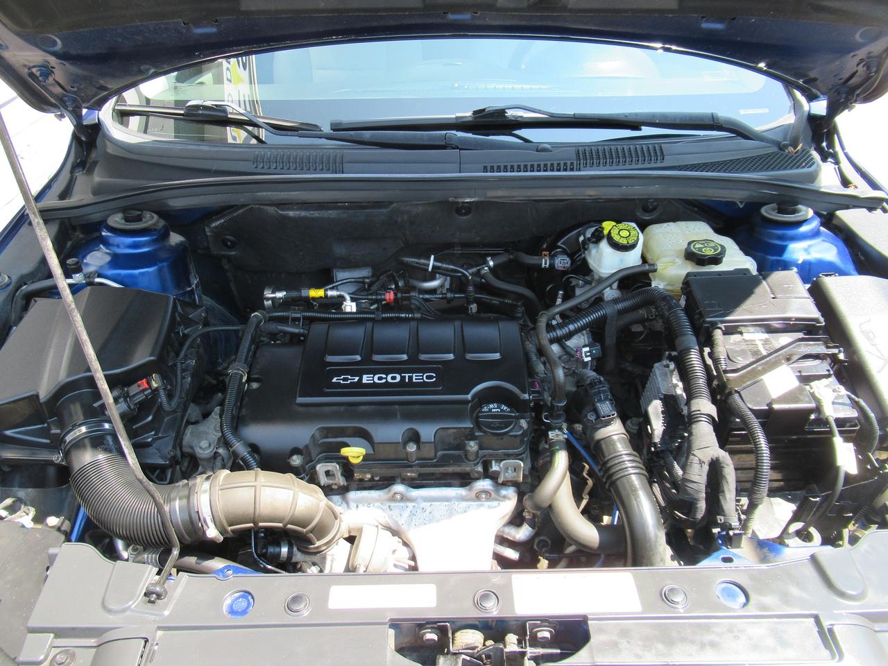 2013 Chevrolet Cruze LT Turbo Photo
