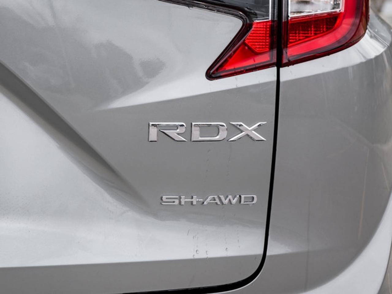 2026 Acura RDX Platinum Elite A-Spec Photo