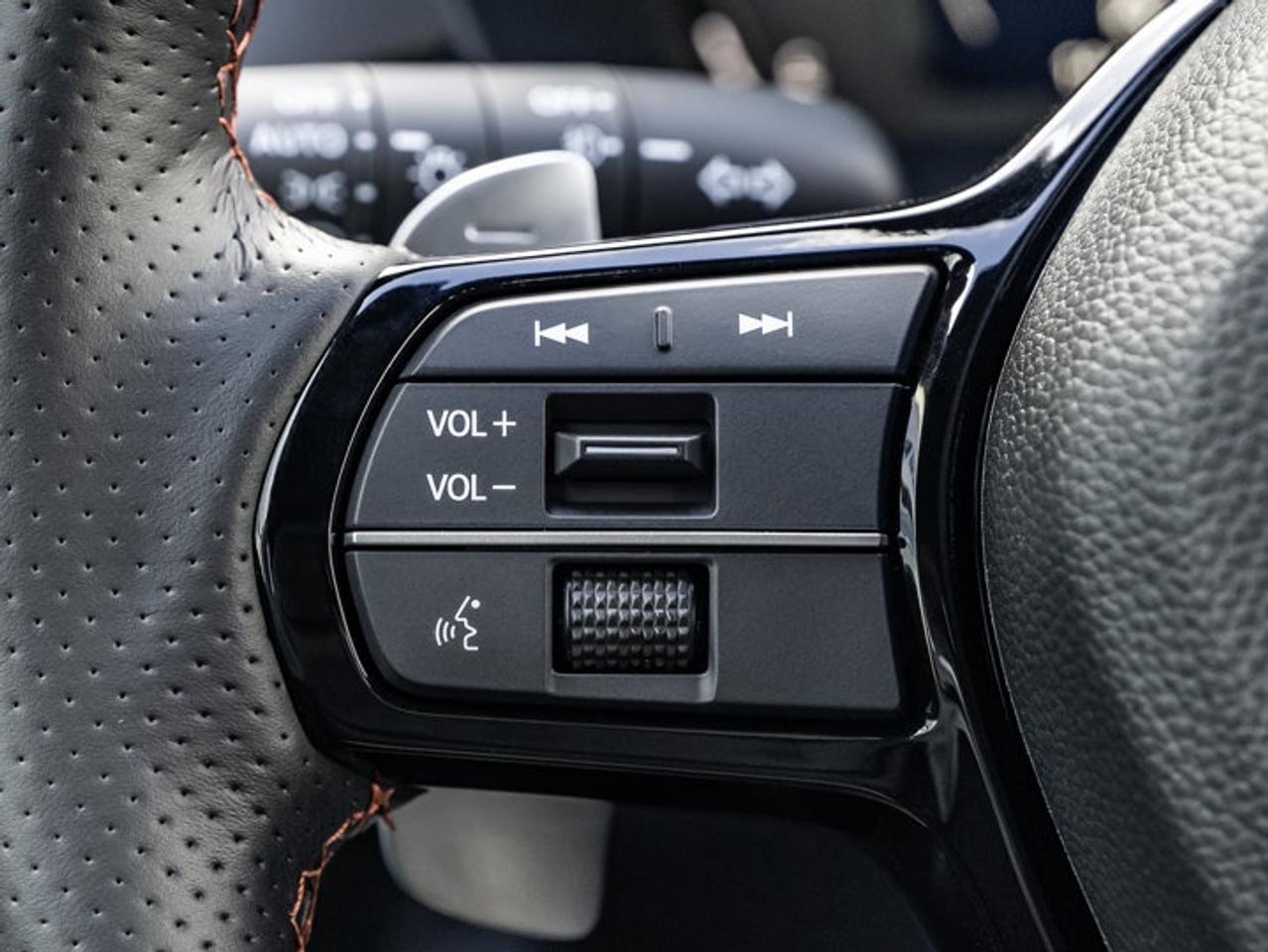 2026 Acura ADX Platinum Elite A-Spec Photo