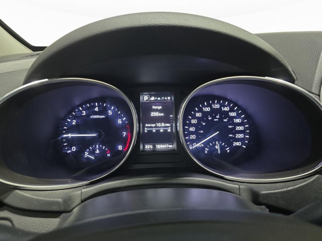 2017 Hyundai Santa Fe Sport 2.0T Photo