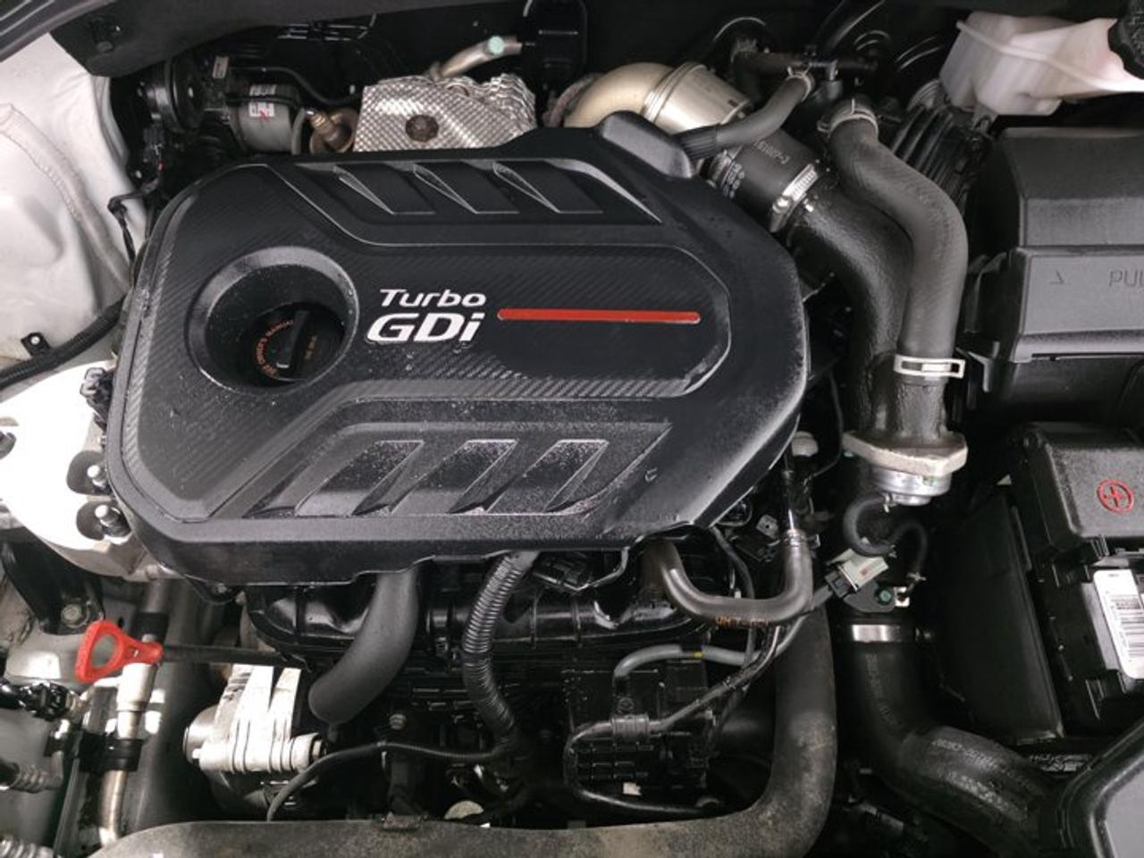 2017 Hyundai Santa Fe Sport 2.0T Photo