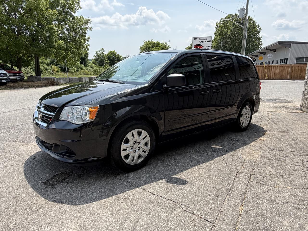 2016 Dodge Grand Caravan SXT Photo