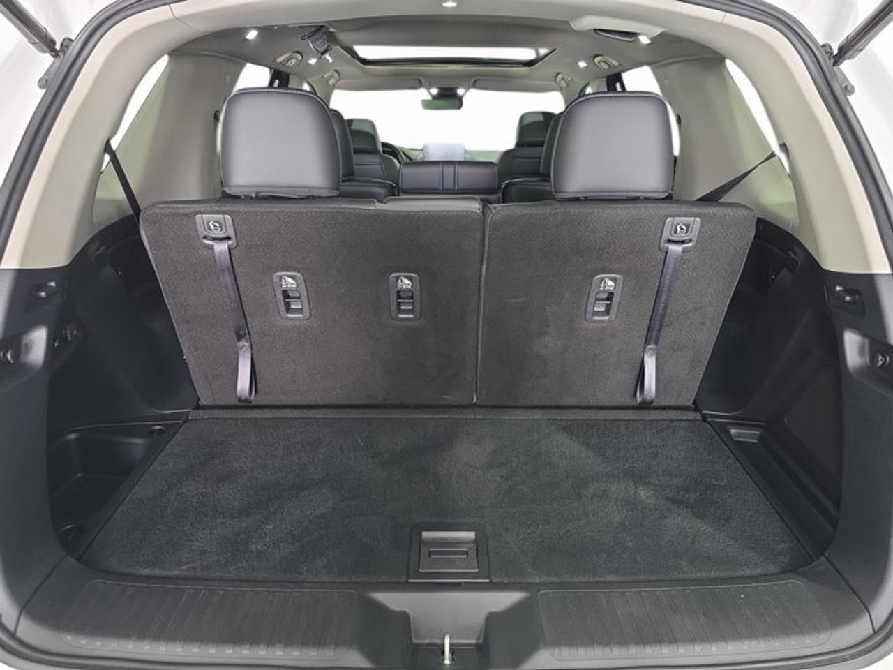 2025 Honda Pilot Touring Photo