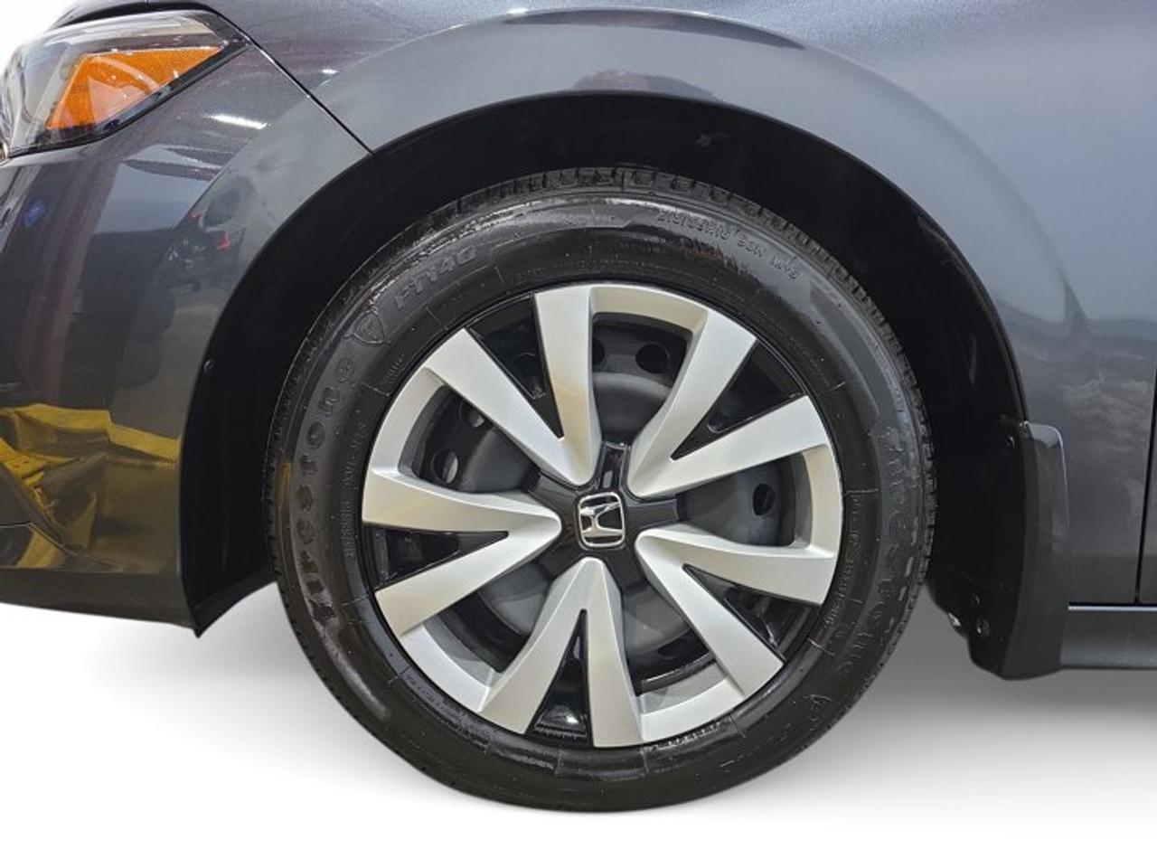 2024 Honda Civic LX Photo